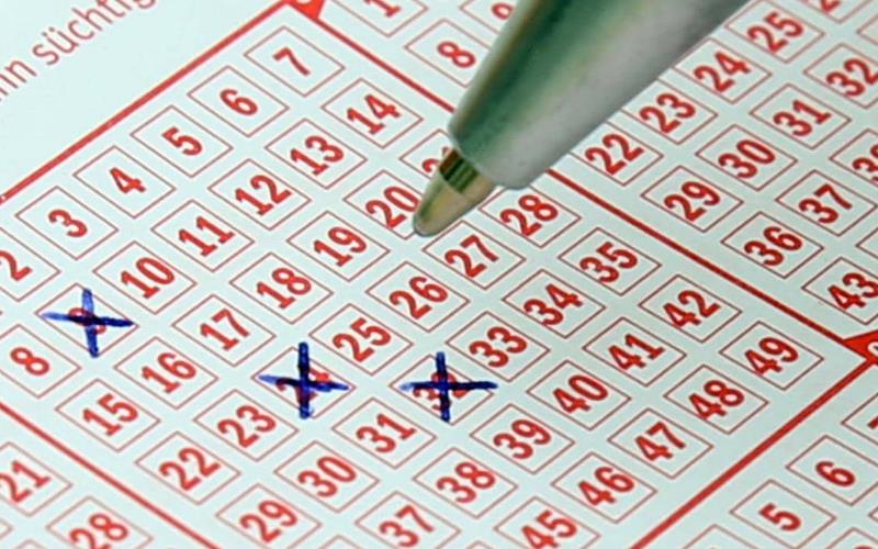 摩根彩票娱乐场的香港六合彩投注类型及说明 2 香港六合彩是摩根彩票娱乐场中常见的赌博游戏之一